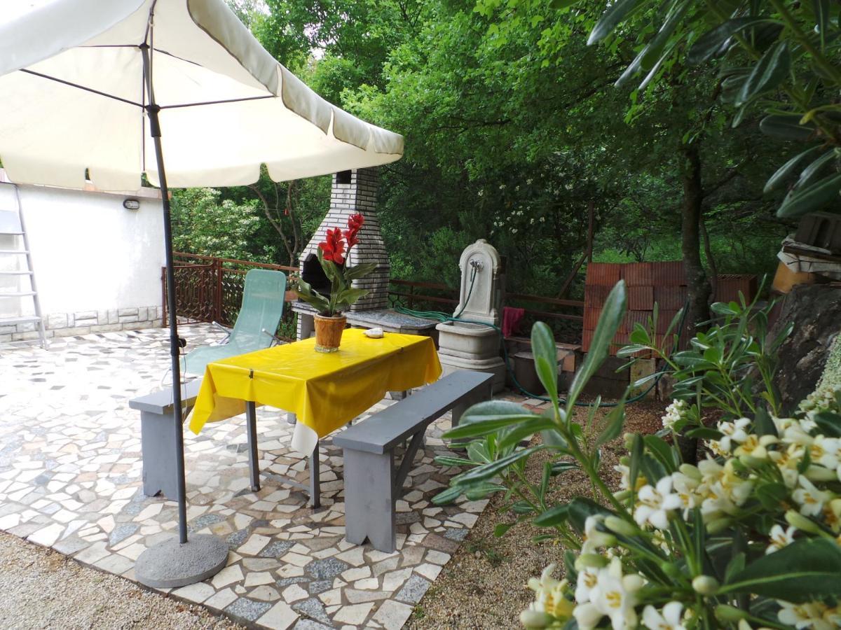2 L Apartment Jablanac